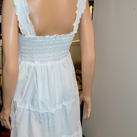 Baby Love ladies white dress size XL comfortable and appealing make a statement - Picture 7 of 7